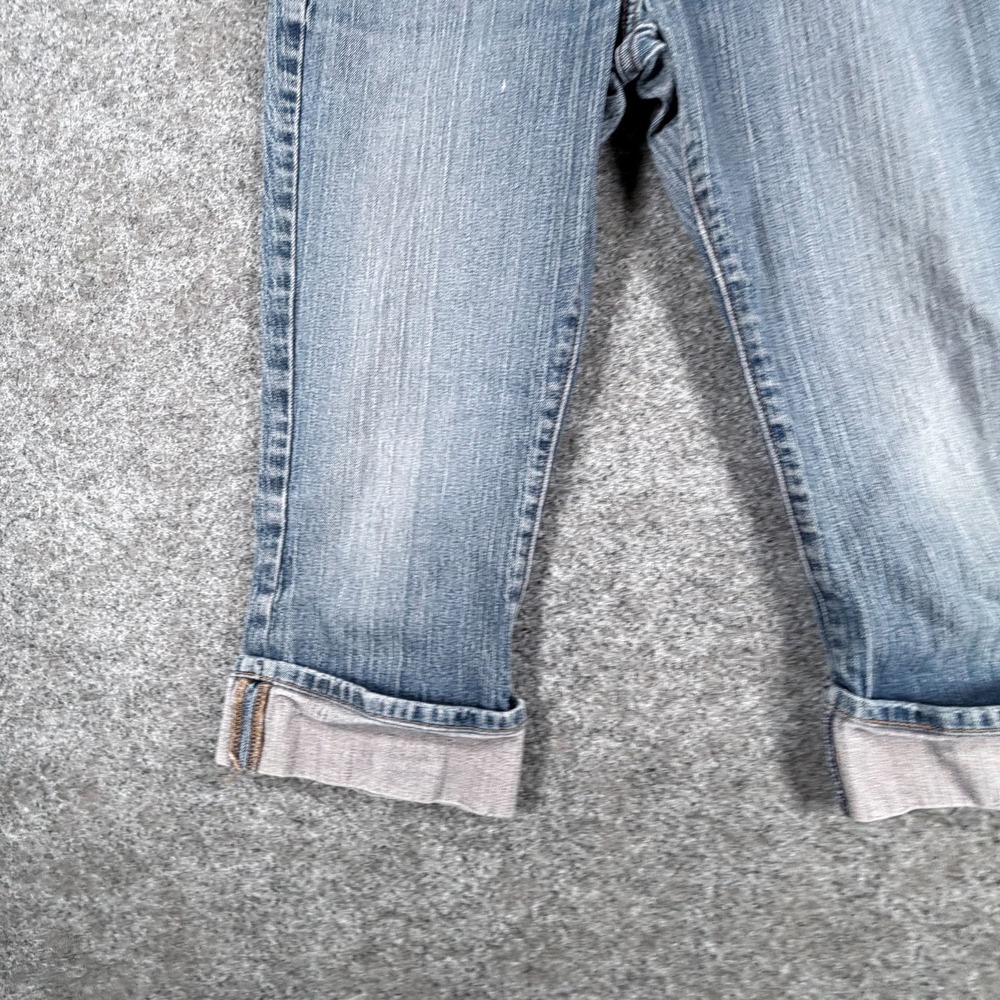 Levis 515 Capri Jeans Women 8 Blue Denim Cotton Mid Rise Straight Leg Cuffed Hem - Picture 4 of 16